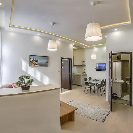 Lägenhet Szechenyi Renovated 2br At Danube River
